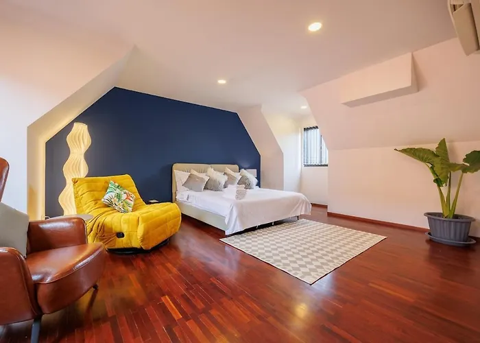 Fantasy S1 Villa